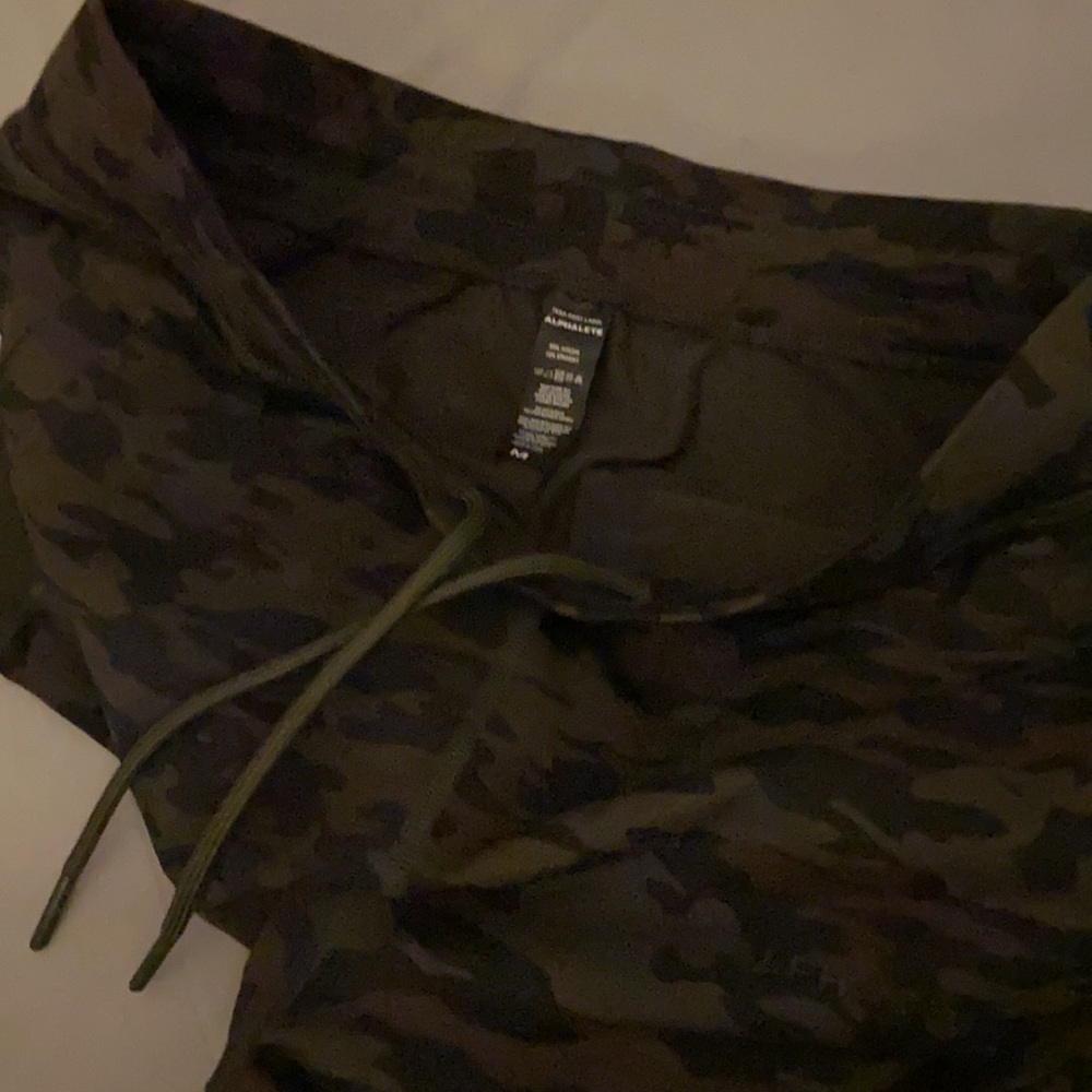 Alphalete - Picture 6 of 8